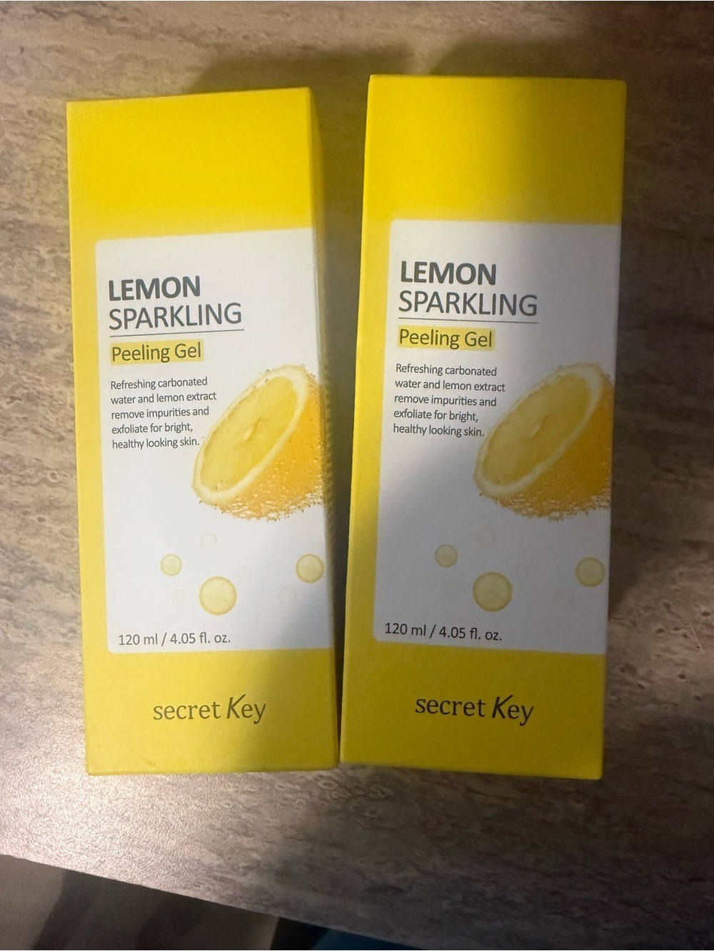 Secret Key Lemon Sparkling Peeling Gel - Bright Yellow